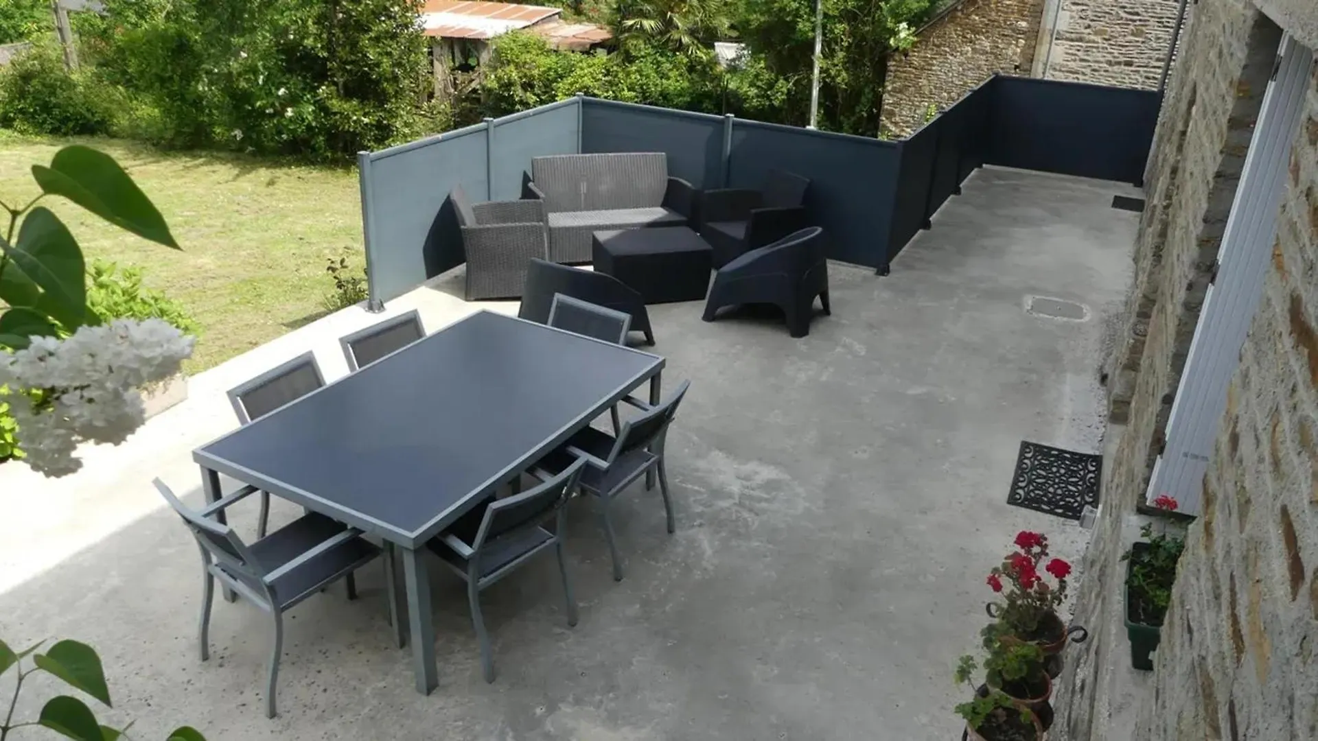 Сasa de vacaciones Maison Charmante A Sougeal Avec Superbe Jardin Francia